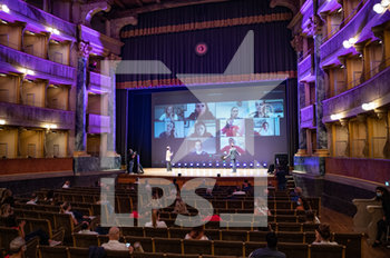 2020-09-15 - Le atlete collegate da remoto alla conferenza di presentazione al Teatro Sociale di Bergamo - PRESENTAZIONE CAMPIONATO 2020/2021 - SERIE A1 WOMEN - VOLLEYBALL
