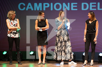 2020-09-15 - Elisa Togut, della Nazionale Femminile Campione del Mondo del 2002 sul palco del Teatro Sociale di Bergamo - PRESENTAZIONE CAMPIONATO 2020/2021 - SERIE A1 WOMEN - VOLLEYBALL