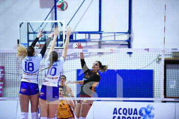 2021-01-17 - Arciprete in attacco (Roma Volley) - ROMA VOLLEY VS HERMAEA OLBIA 3-1 - WOMEN SERIE A2 - VOLLEYBALL