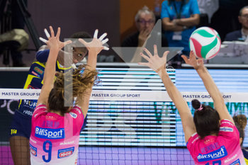 2019-11-16 - schiacciata di Paola Egonu (Imoco Volley Conegliano) - IMOCO VOLLEY CONEGLIANO VS IGOR VOLLEY NOVARA - WOMEN SUPERCOPPA - VOLLEYBALL