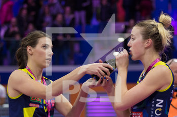 2019-11-16 - Robin De Kruijf e Kimberly Hill (Imoco Volley Conegliano) - IMOCO VOLLEY CONEGLIANO VS IGOR VOLLEY NOVARA - WOMEN SUPERCOPPA - VOLLEYBALL