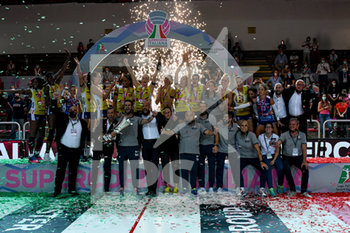 2020-09-06 - Podio e esultanza di Conegliano per la vittoria della Supercoppa - FINALE - UNET E-WORK BUSTO ARSIZIO VS IMOCO VOLLEY CONEGLIANO - WOMEN SUPERCOPPA - VOLLEYBALL