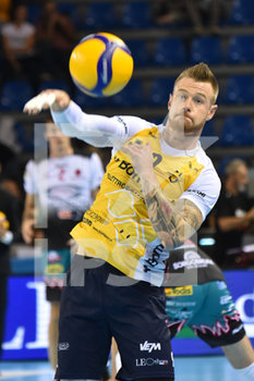 2019-11-02 - Zaytsev Ivan (Leo Shoes Modena) - FINALE - SIR SAFETY PERUGIA VS MODENA VOLLEY - SUPERCOPPA - VOLLEYBALL