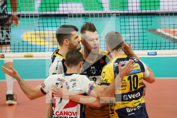 2019-12-15 - ivan zaytsev (n.9 leo schoes modena) esulta - SIR SAFETY CONAD PERUGIA VS LEO SHOES MODENA - SUPERLEAGUE SERIE A - VOLLEYBALL