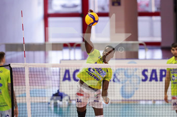 2020-03-07 - Samuel Onwuelo Top Volley Cisterna - TOP VOLLEY LATINA VS CALZEDONIA VERONA - SUPERLEAGUE SERIE A - VOLLEYBALL