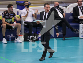 2020-10-04 - coach Jacopo Cuttini (Kioene Padova) - TOP VOLLEY CISTERNA VS KIOENE PADOVA - SUPERLEAGUE SERIE A - VOLLEYBALL