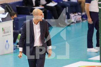 2020-10-18 - coach Fabio Soli (Vero Volley Monza) - TOP VOLLEY CISTERNA VS VERO VOLLEY MONZA - SUPERLEAGUE SERIE A - VOLLEYBALL