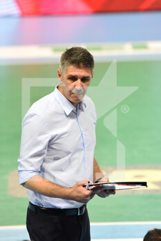 2020-12-02 - Kovac Slobodan (Allenatore Top Volley Cisterna) - CUCINE LUBE CIVITANOVA VS TOP VOLLEY CISTERNA - SUPERLEAGUE SERIE A - VOLLEYBALL