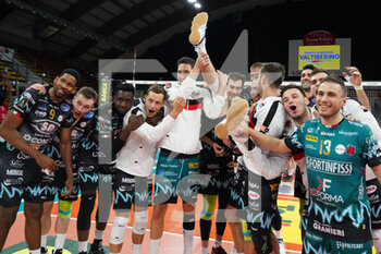 2021-01-17 - sir sfety conad exultation for victory of the game - SIR SAFETY CONAD PERUGIA VS ALLIANZ MILANO - SUPERLEAGUE SERIE A - VOLLEYBALL