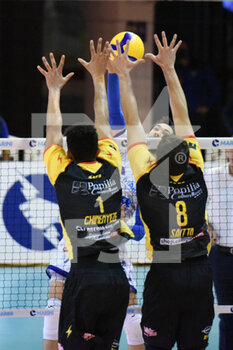 2021-02-02 - Kevin Tillie in attacco (Top Volley Cisterna)  - TOP VOLLEY CISTERNA VS TONNO CALLIPO CALABRIA VIBO VALENTIA 3-2 - SUPERLEAGUE SERIE A - VOLLEYBALL
