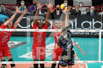 2021-04-14 - ter horst thijs (n.5 hitter spicker sir safety conad perugia) schiaccia - GARA 1 FINALE PLAY OFF - SIR SAFETY CONAD PERUGIA VS CUCINE LUBE CIVITANOVA - SUPERLEAGUE SERIE A - VOLLEYBALL