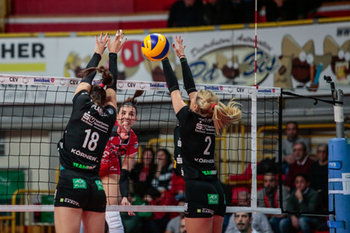 28/11/2018 -  - CEV CUP UNET E WORK BUSTO ARSIZIO VS DRESDNAR FC - CEV CUP WOMEN - VOLLEY