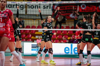 2018-11-28 -  - CEV CUP UNET E WORK BUSTO ARSIZIO VS DRESDNAR FC - CEV CUP WOMEN - VOLLEYBALL