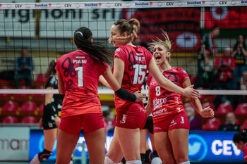 28/11/2018 -  - CEV CUP UNET E WORK BUSTO ARSIZIO VS DRESDNAR FC - CEV CUP WOMEN - VOLLEY