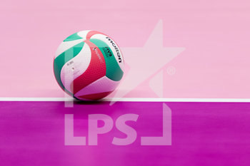 2020-02-01 - molten da gioco sul campo rosa della coppa Italia Femminile - SEMIFINALI - IMOCO VOLLEY CONEGLIANO VS SAVINO DEL BENE SCANDICCI - WOMEN ITALIAN CUP - VOLLEYBALL