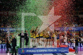2020-02-02 - premiazione Imoco Volley Conegliano - FINALE 2020 - IMOCO CONEGLIANO VS UNET E-WORK YAMAMAY BUSTO ARSIZIO - WOMEN ITALIAN CUP - VOLLEYBALL